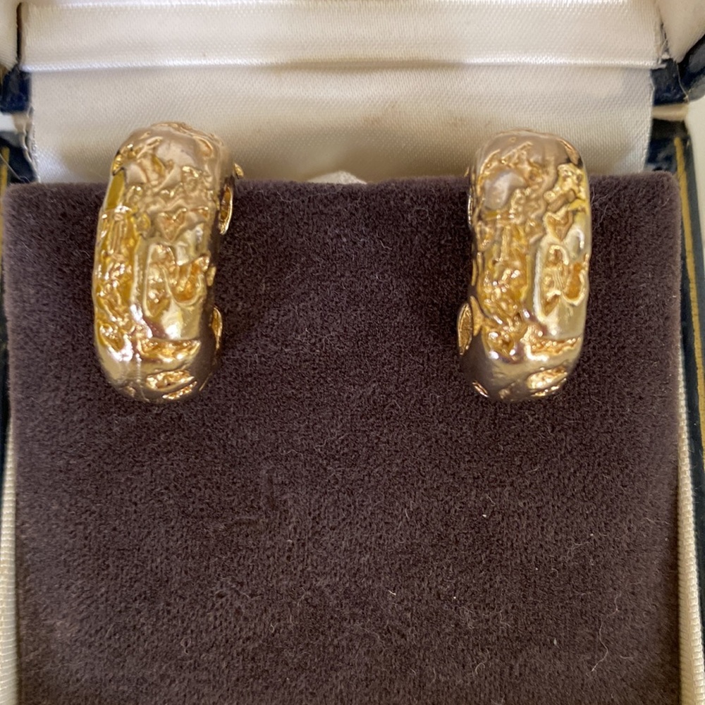 Textured Golden Nugget Patterned Wide Chunky ~1” Hoop Clip On Earrings Gold Tone